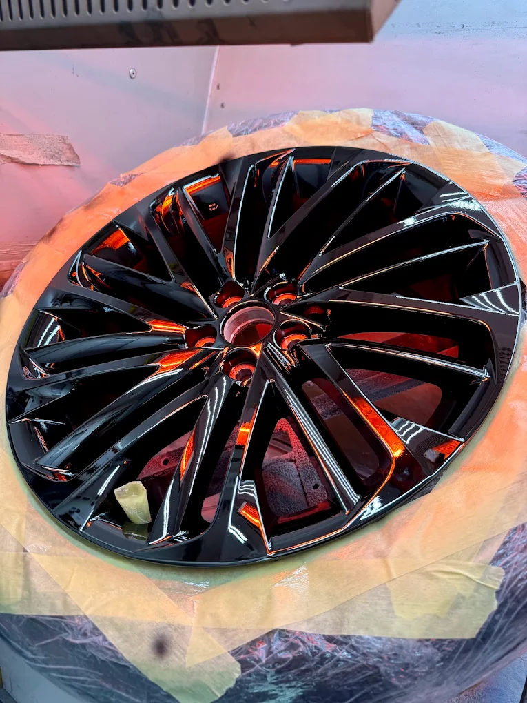 Alloy wheel finished in gloss black powder coating